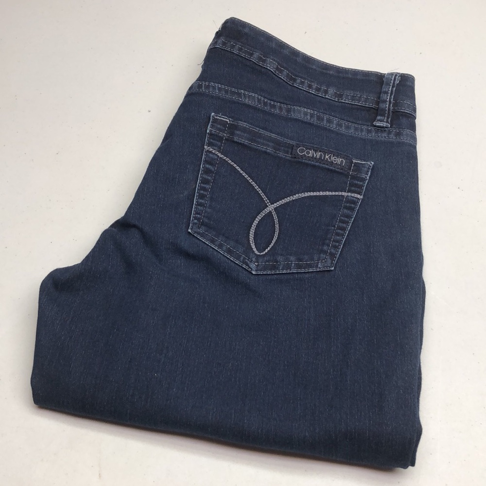 VINTAGE CALVIN KLEIN SKINNY CROP JEANS 8/29x20⭐️